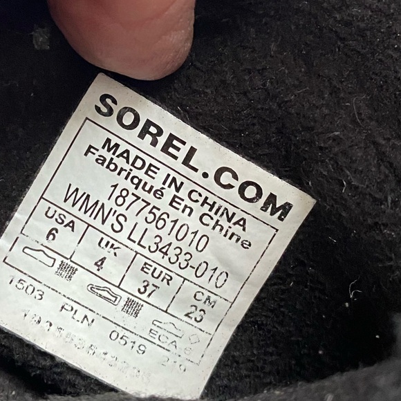 Sorel Whitney Short Laced snow boots size 6 - Picture 3 of 9